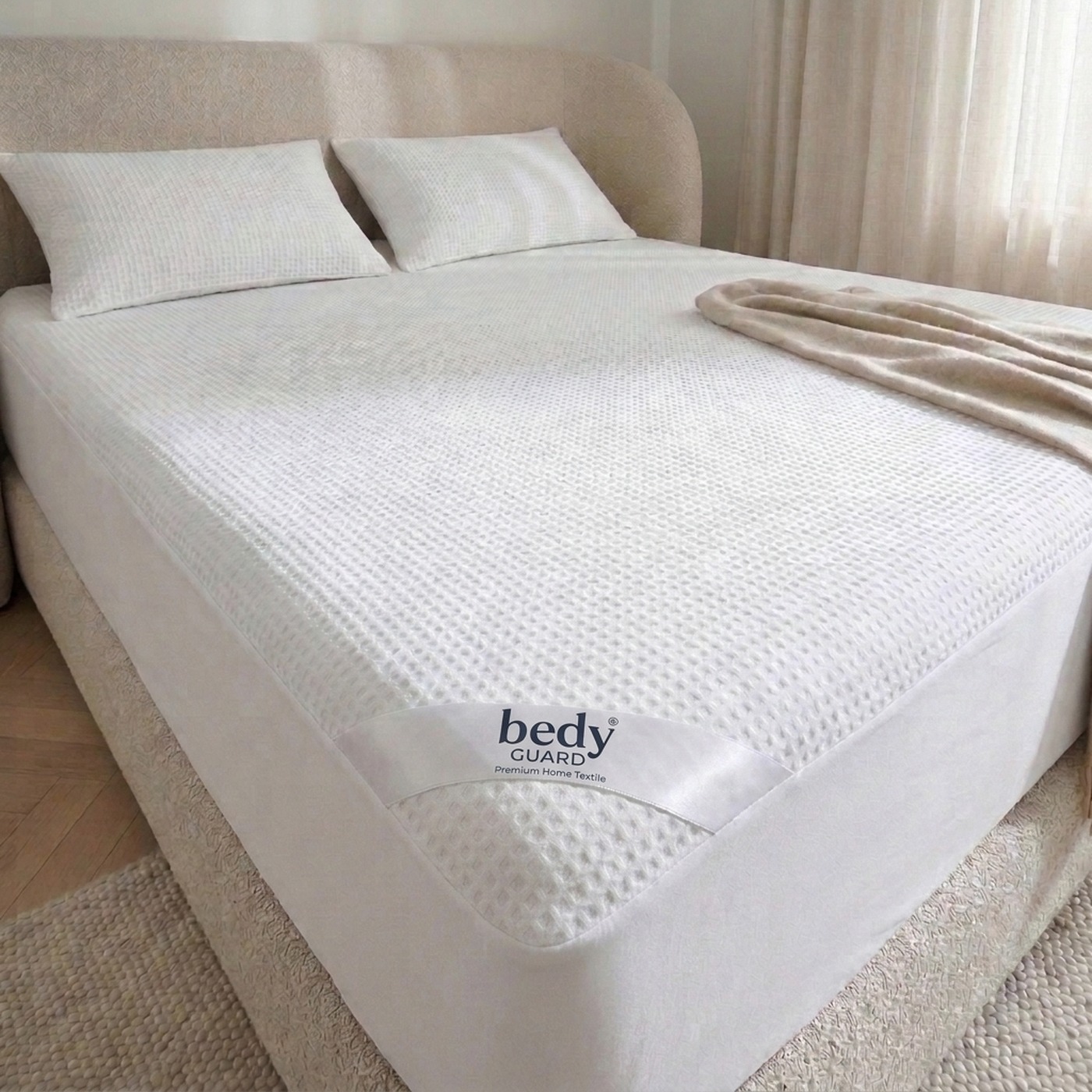 Ultra Soft Silent Waterproof Jacquard Mattress Protector